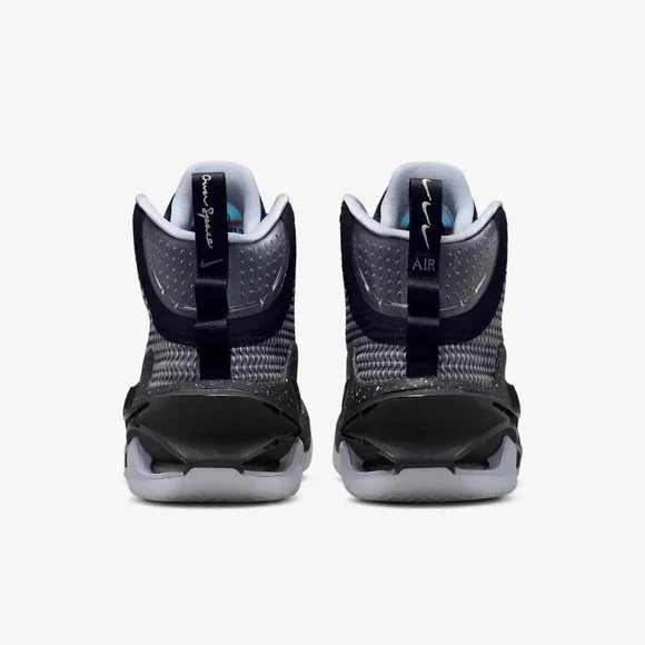 NEW Nike Air Zoom GT Jump Black Own Space Size 9 CZ9907-001 Basketball S…